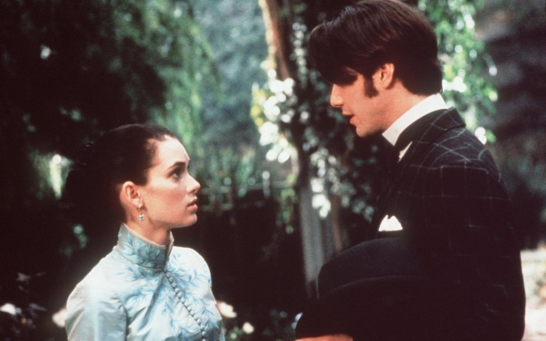 Winona Ryder Recalls How Keanu Reeves Stood Up For Her On The Set Of ‘Bram Stoker’s Dracula’