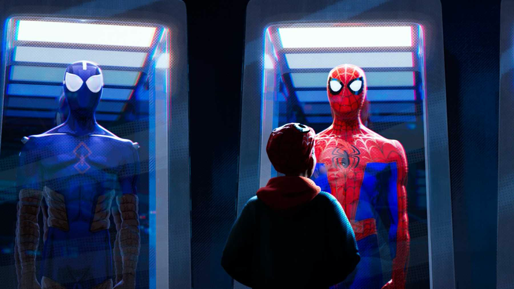 https://cdn.onebauer.media/one/empire-images/articles/5b61f30496688b3f3cc56972/spider-man-spider-verse.jpg?quality=50&width=1800&ratio=16-9&resizeStyle=aspectfill&format=jpg